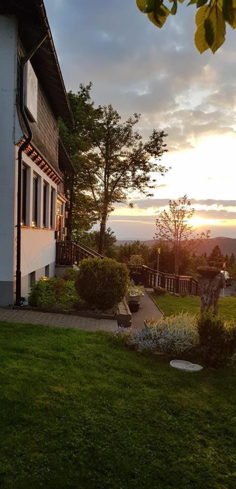 Pension Hubertus Winterberg Buitenkant foto