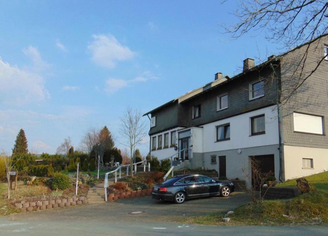 Pension Hubertus Winterberg Buitenkant foto